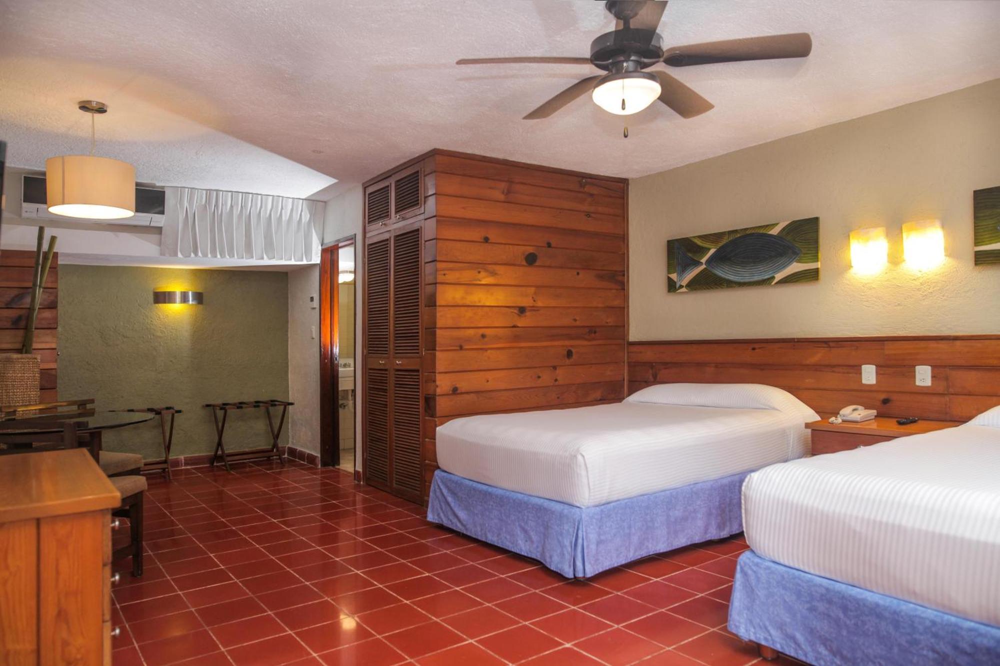 Suites Colonial Cozumel Extérieur photo